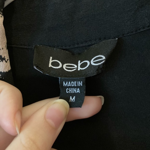 BEBE Button down - Picture 2 of 5